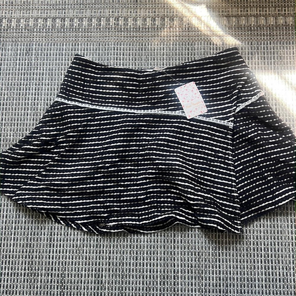 Free People NWT Black & White Skirt​